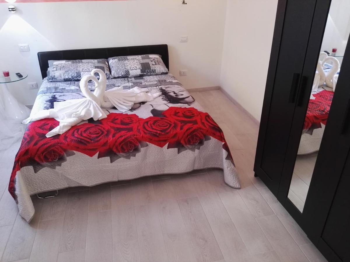 A Due Passi Dal Mare Bed & Breakfast Акуапеса Екстериор снимка