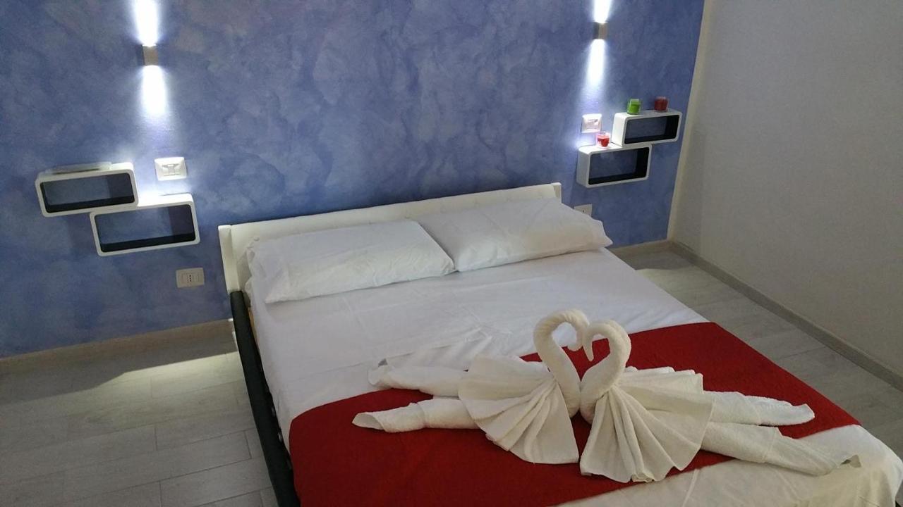 A Due Passi Dal Mare Bed & Breakfast Акуапеса Екстериор снимка