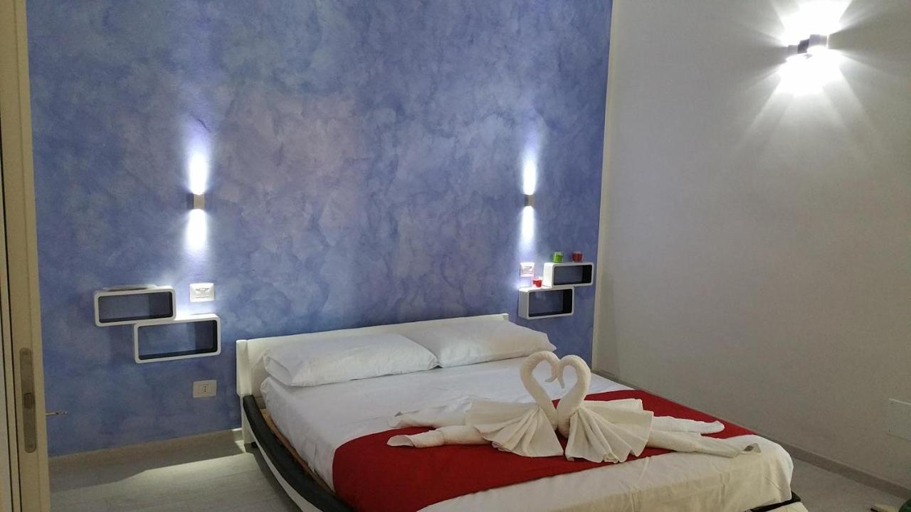 A Due Passi Dal Mare Bed & Breakfast Акуапеса Екстериор снимка
